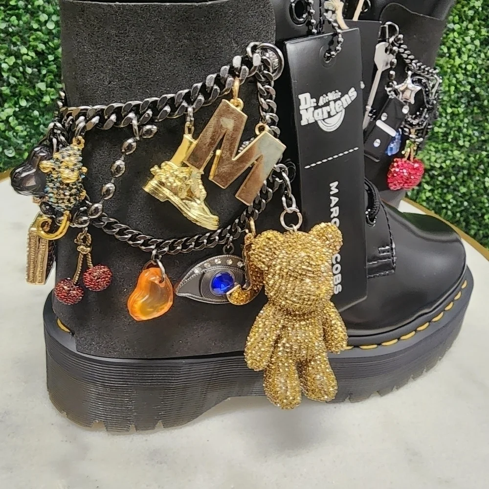 SOLD 😪DR. MARTENS X MARC JACOBS CHARM JADON BOOT - Picture 4 of 15